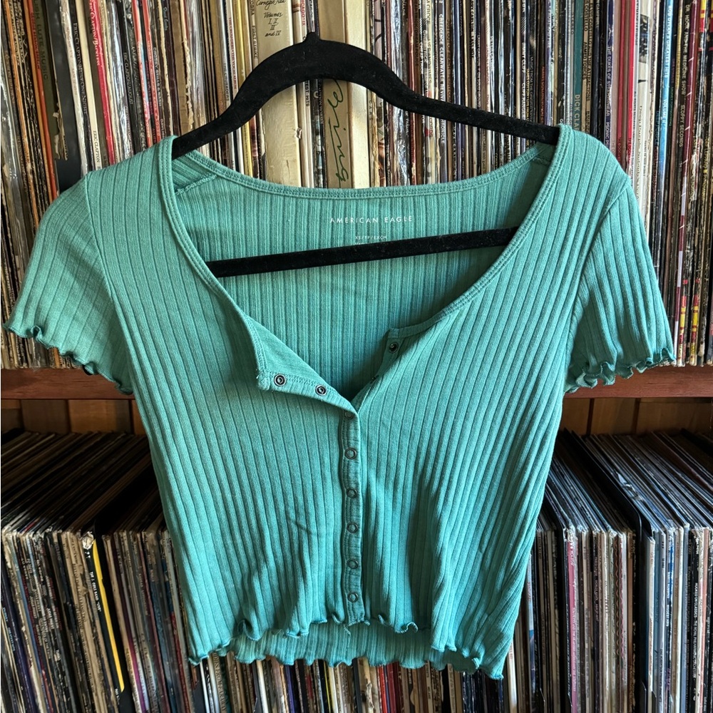 American Eagle babydoll tee
